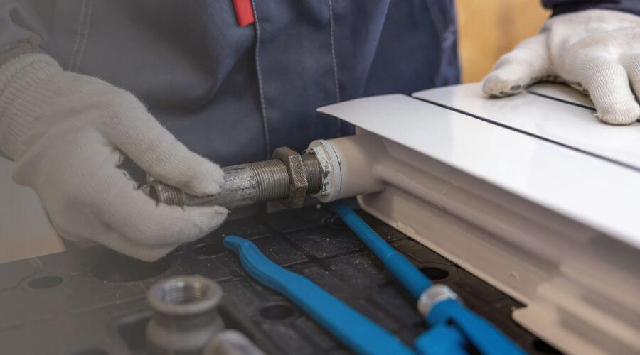 Expert burst pipe repair services in Roberts, MT